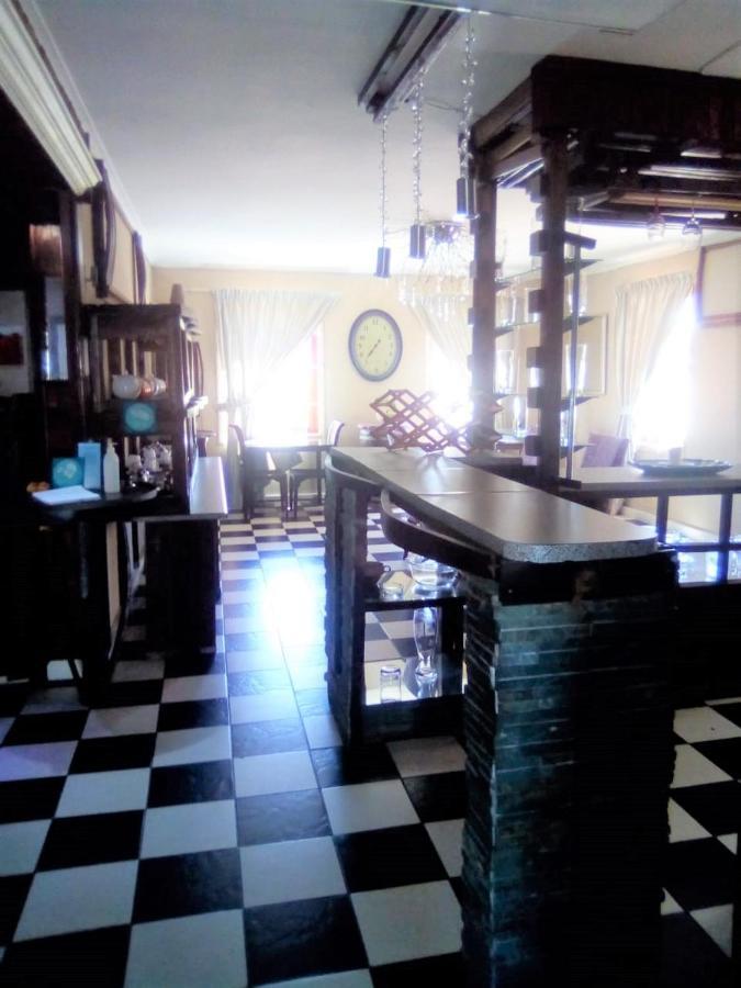 קייפטאון Bread And Barrel Guesthouse Bellville מראה חיצוני תמונה